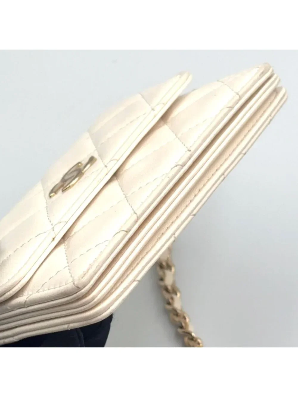 Chanel Quilted Camellia Ribbon Wallet Lambskin Fabric Black White Shoulder
